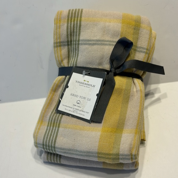 Threshold Terry Plaid Hand Towel Set of 2 - Picture 5 of 11
